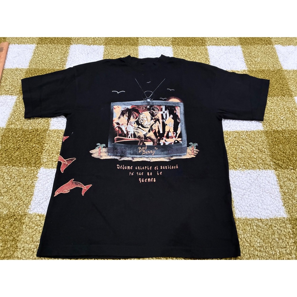 Bad Bunny Un Verano Sin Ti Album Tracklist Graphic T-Shirt Black Small 2022